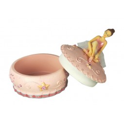 Pink jewelry box with ballerina 