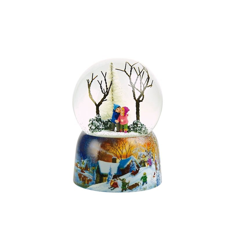 100 mm snowglobe with children in the forest